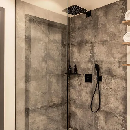 Elbe6 - 5 Sterne * 비텐베르게