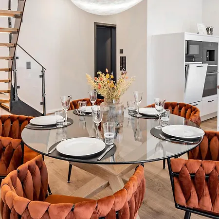 Elbe6 - 5 Sterne 비텐베르게